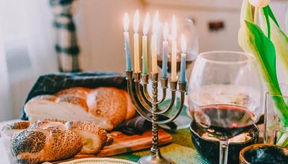 开云平台-上海男篮成功晋级八强，逐梦冠军，上诲男篮